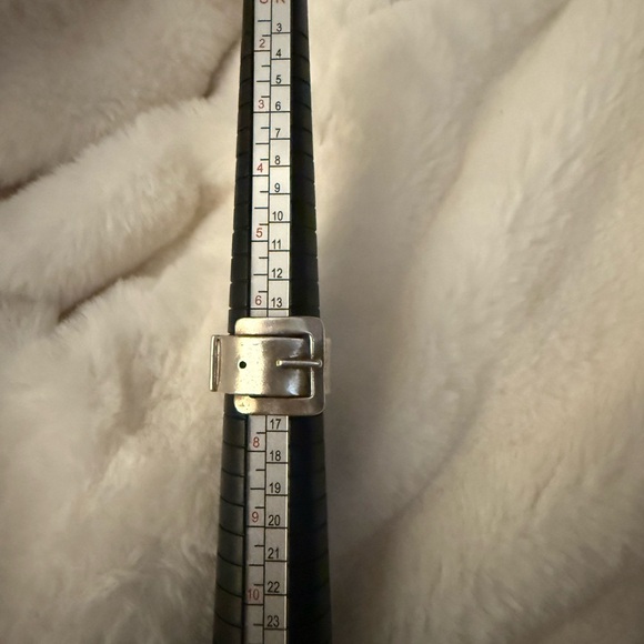 Unique Vintage Jewelry - Mexico 925 Silver Buckle Ring